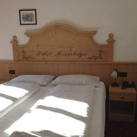 Albergo Mezzolago Mezzolago