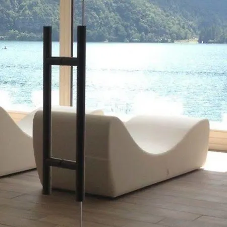Hotel Albergo Mezzolago Mezzolago